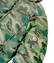 Load image into Gallery viewer, Reflective Star Camo Puffer Jacket
