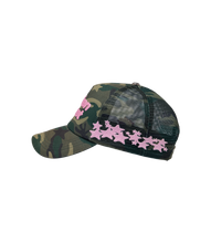Load image into Gallery viewer, Star Camo Trucker Hat

