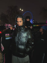 Load image into Gallery viewer, Heat-Reactive Star Camo Puffer Jacket
